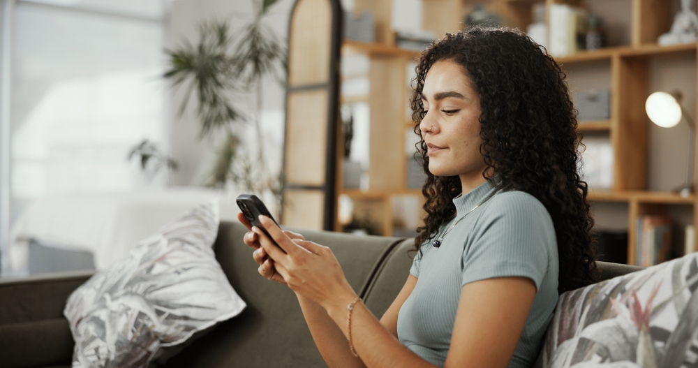 woman researching how long does a nonsurgical facelift last